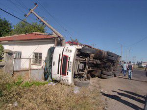 Akşehirde trafik kazası: 2 yaralı