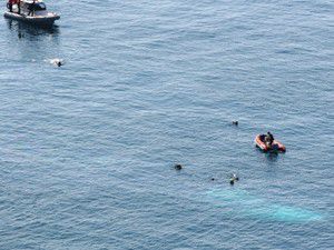 İzmirde tekne battı: 20 ÖLÜ