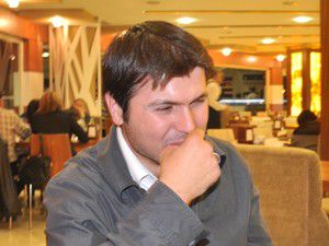 Askerdeki öğretmen öğrencilerine mektup gönderdi