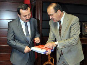 Rektör Gökbelden Büyükhelvacıgile ziyaret