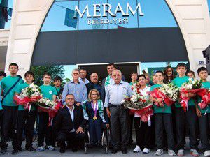 Nazmiye Muslu için karşılama töreni düzenlendi