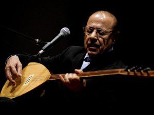 Neşet Ertaş hastaneye kaldırıldı