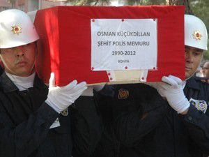 Babası gözyaşlarıyla uğurlandı