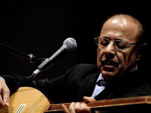 Neşet Ertaş yoğun bakımda