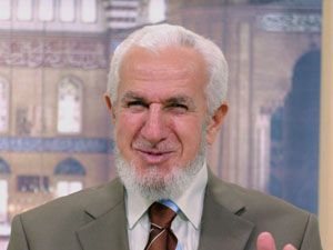 Cevat Akşit Konyaya geliyor