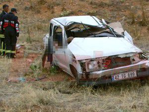 Kamyonetin devrilmesi sonucu 2 kişi öldü