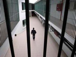 Cezaevinde toplu intihar girişimi