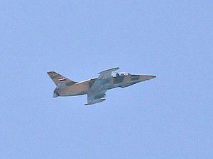 Savaş uçağının düşürüldüğü iddia edildi