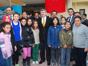 Başbakan istedi, Akyürek yapıyor