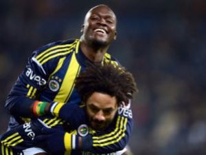 Fenerbahçe gruplara 3 puanla başladı