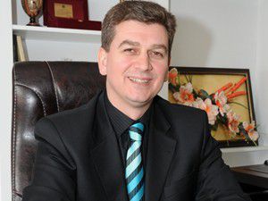 Küçükkendirci sağlık çalışanlarının bayramını kutladı