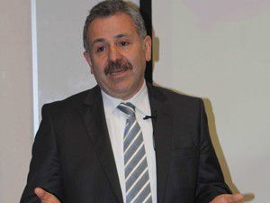 Dişliden öğrencilere ekonomi konulu konferans