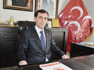 Gençliğimiz bayramına sahip çıkmalıdır 