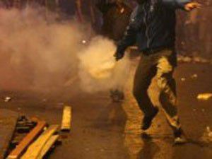 "Türkiyeye biber gazı satmayın"