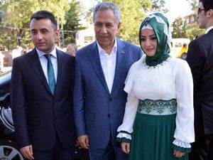 Arınç ve Kurtulmuş Mevlanayı ziyaret etti