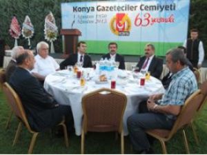 "Cemiyet gazetecilerin çatısıdır"