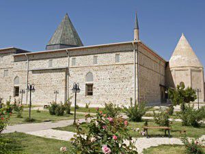Kadir Gecesinde 4 cami sabaha kadar açık