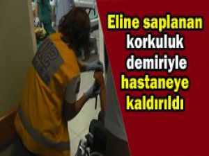 Eli korkuluk demirine saplandı