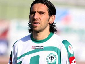 Konyaspor Bolu galibiyetine seviniyor