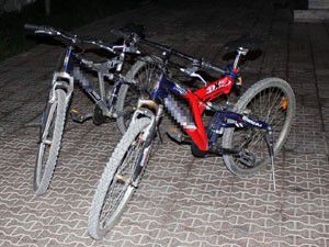 Arkadaşıyla gezmek için bisiklet çalmış