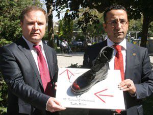 CHPye kanlı postal gönderdiler!
