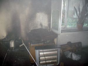 Evde maddi hasar meydana geldi