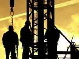 Betonla kapatılan petrol kuyuları açılıyor