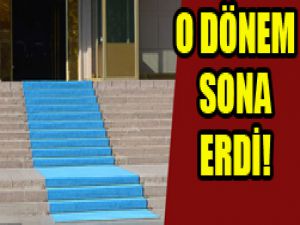 Rengi turkuaz oldu...