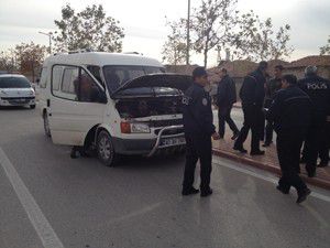 Ailesini tehlikeye attı!