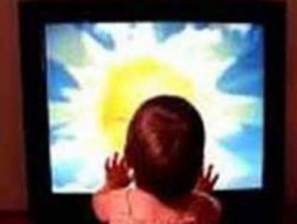 Üzerine televizyon düştü...Öldü...