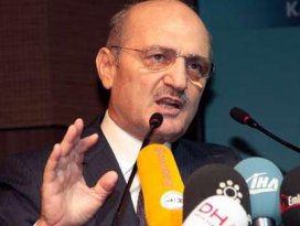 Erdoğan Bayraktar istifadan vazgeçti