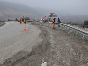 Akşehirdeki ölüm rampasına bariyer
