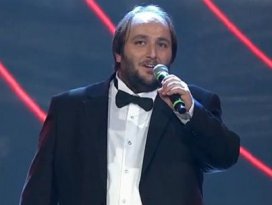 O Ses Hasana Gül ve Erdoğan sürprizi