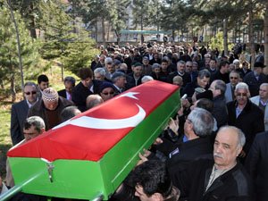 Baloğlu toprağa verildi