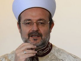 Görmez: Camileri halk inşaa ediyor