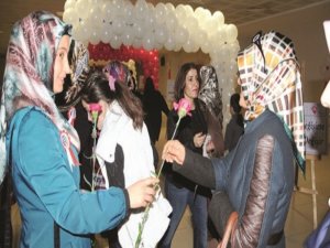 Anneler barıştan yana