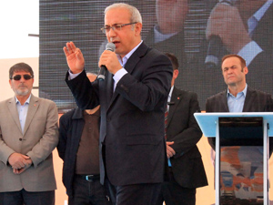 Bakan Elvandan Twitter açıklaması