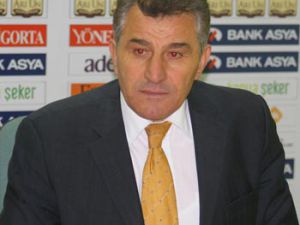 Konyaspor penaltıda kalmış!