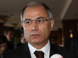 Bakan Aladan Mehmet Ezer için talimat