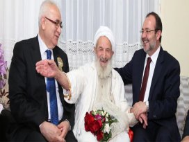 Görmez, Cabir Dedeyi evinde ziyaret etti