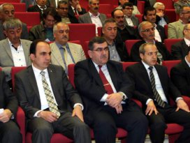 Başkan Altay, mahalle muhtarlarını Bilgilendirdi