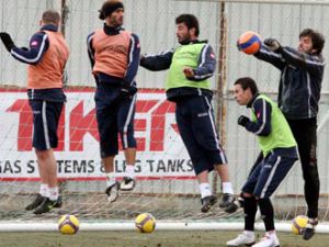 Konyaspor Dardanel maçının taktiğini denedi
