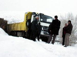Konya - Afyon yolu kara teslim