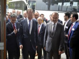 Aşağı Saksonya Eyaleti Başbakanı Weil Konyada
