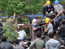 Son 2 işçinin de cenazesi çıkarıldı