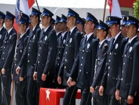 Polis okullarına kilit