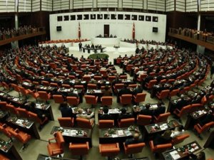 AK Partide 70 vekilden çıt yok!