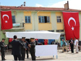 Konyalı şehit toprağa verildi