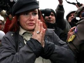 Deniz Seki hakkında yakalama kararı