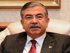 Savunma Bakanından bayrak açıklaması